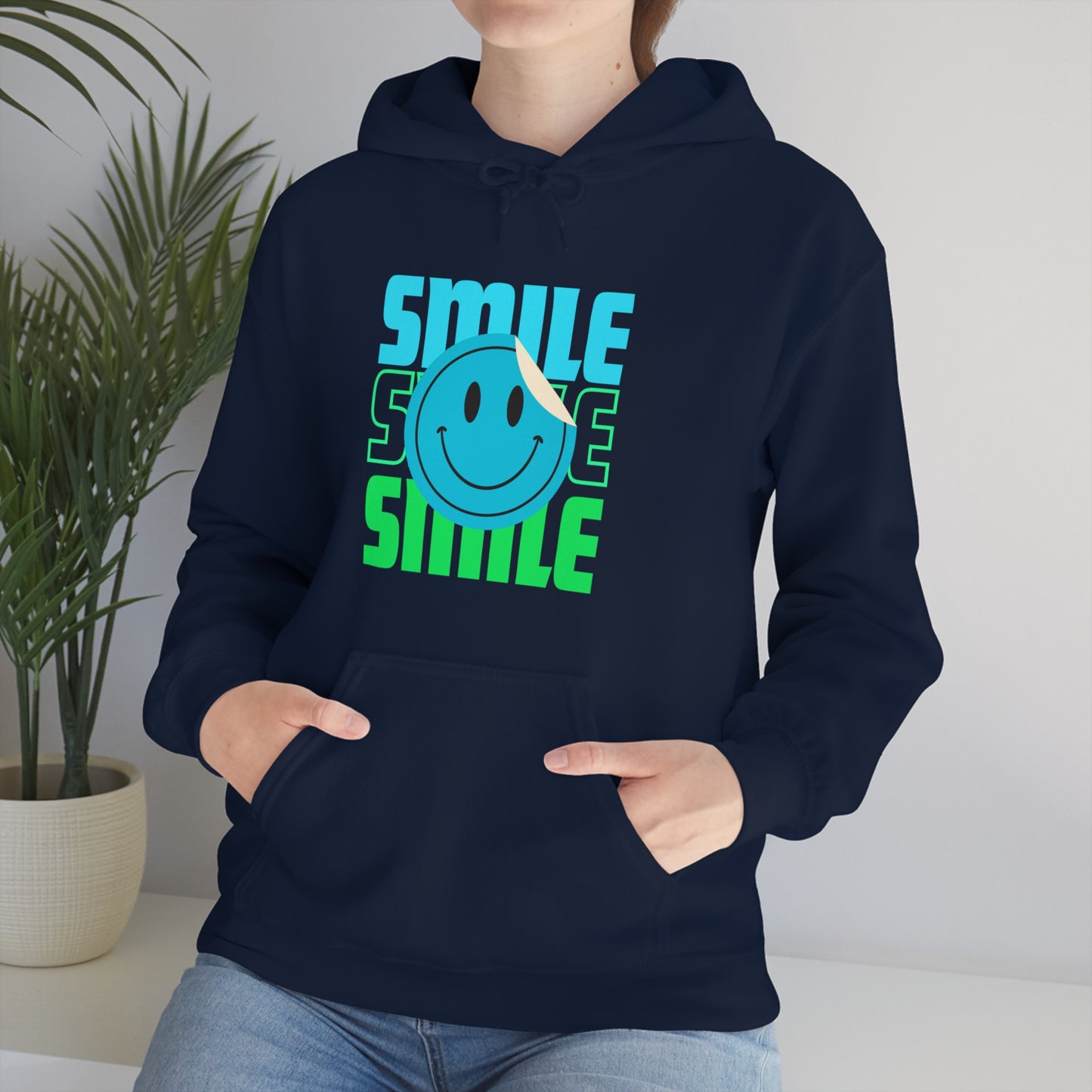 Smile - Unisex Heavy Blend™ Hooded Sweatshirt