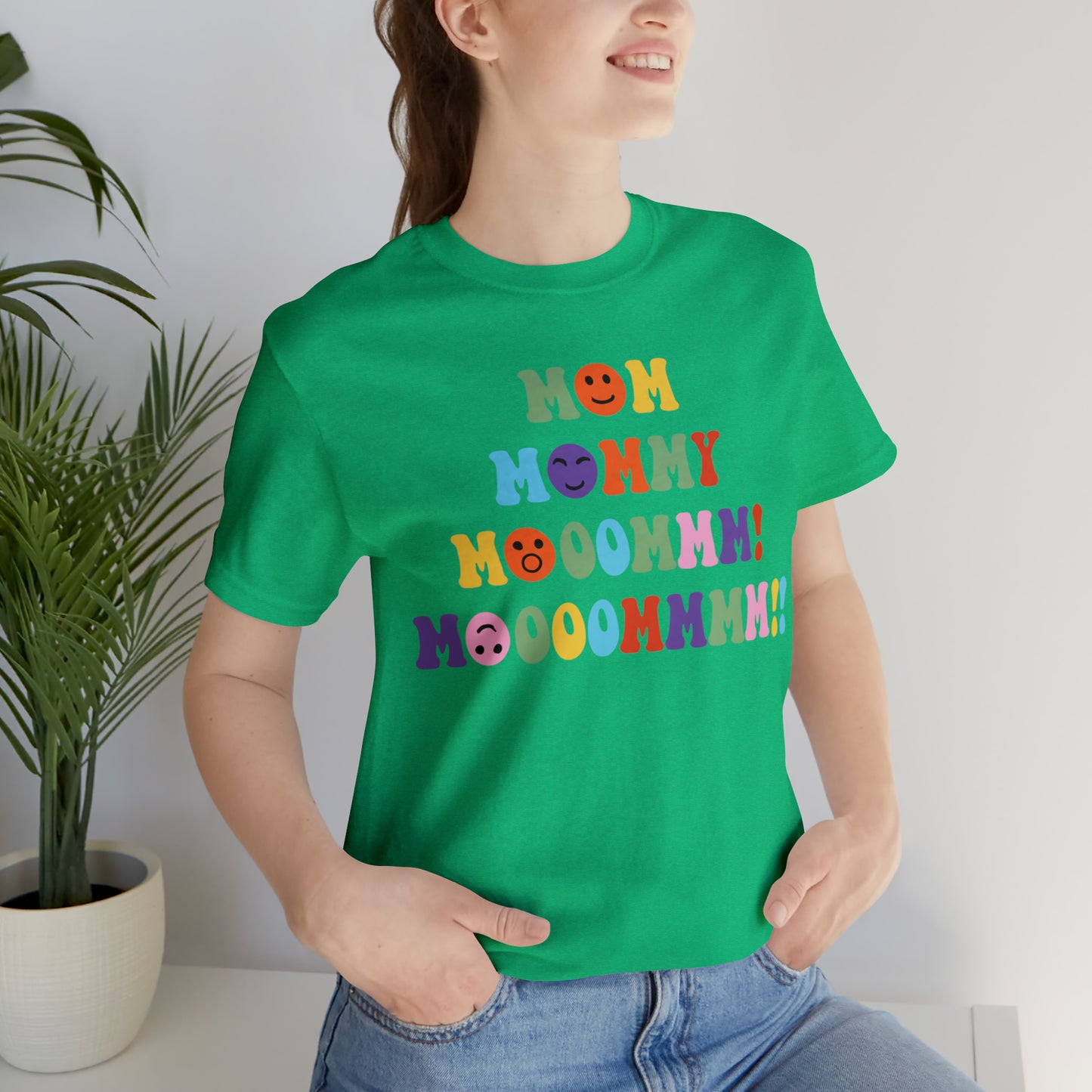 Moooommmm - Unisex Adult Tee