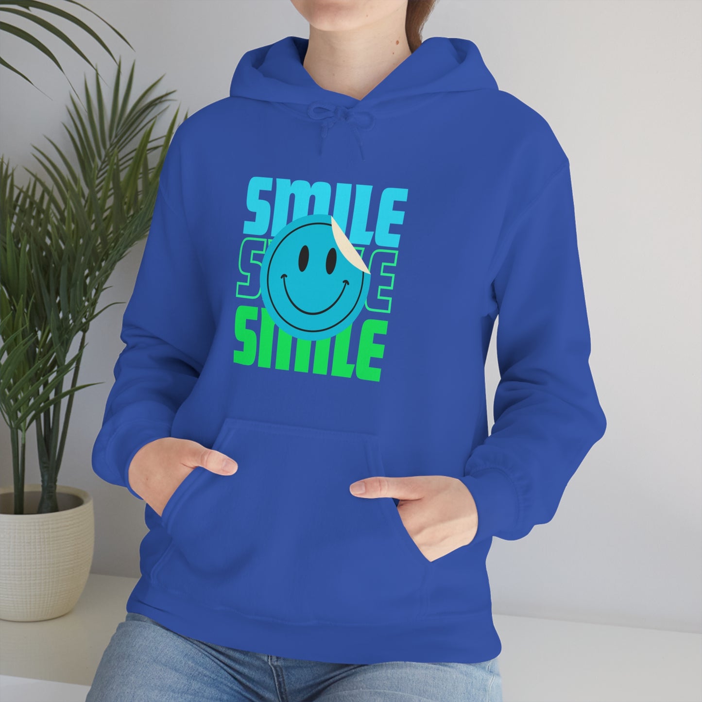 Smile - Unisex Heavy Blend™ Hooded Sweatshirt